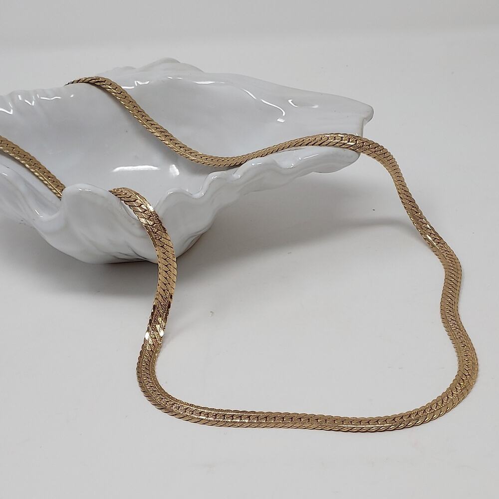 Unisex Bright Gold Tone Necklace Herringbone Flat Woven Chain .25" Wide Vintage